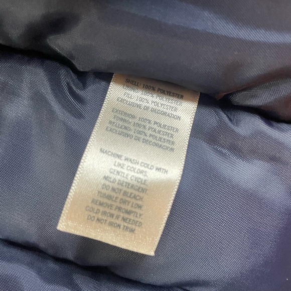 OshKosh Bgosh size 4 navy and pink Puffer jacket with hood - Picture 2 of 5